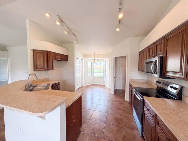 6536 HORIZON POINT DR, Lakeland, FL 33813
