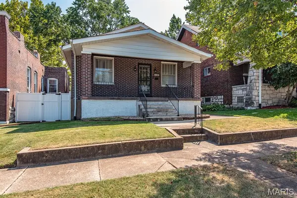 8120 Pennsylvania AVE, St Louis, MO 63111