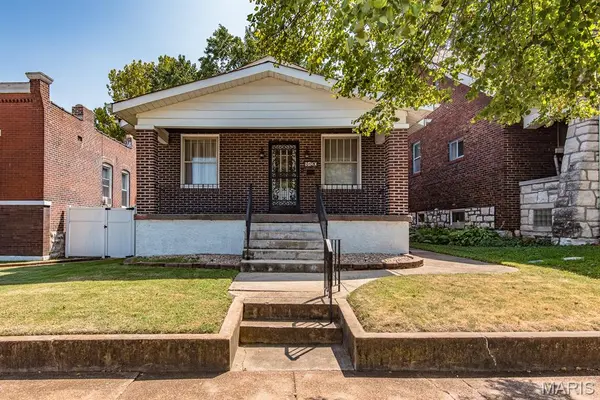 8120 Pennsylvania AVE, St Louis, MO 63111