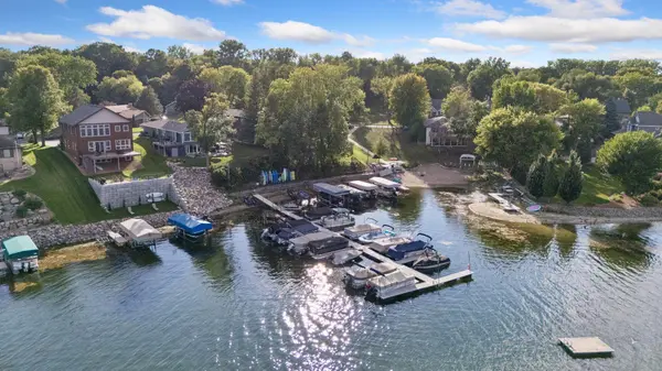 5162 Hope ST SE, Prior Lake, MN 55372