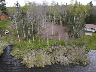 7863 E Briar Lake DR, Duluth, MN 55803