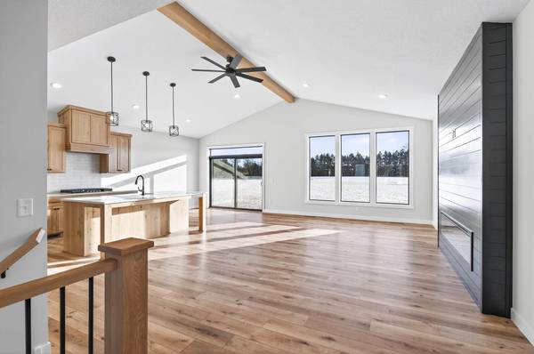 13437 295th AVE NW, Princeton, MN 55371
