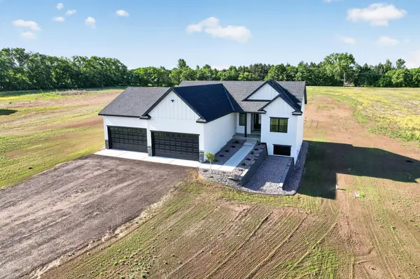 13437 295th AVE NW, Princeton, MN 55371