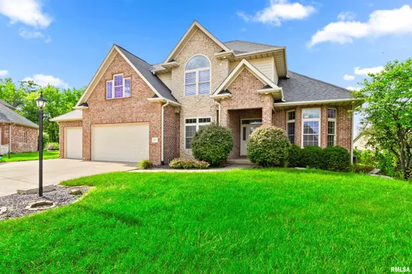 3519 W OAK CREEK CT, Dunlap, IL 61525