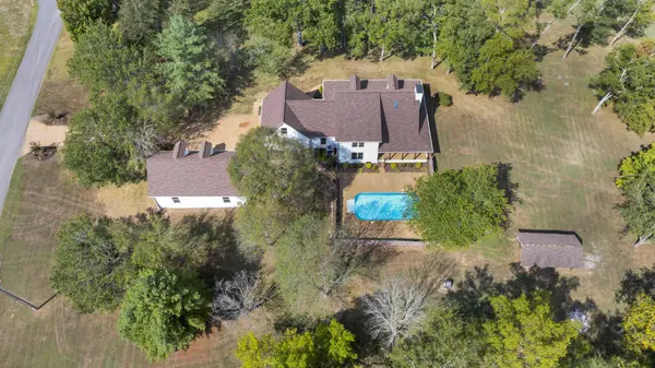 9597 Link Rd, Christiana, TN 37037