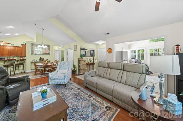 5418 Prosperity View DR, Charlotte, NC 28269
