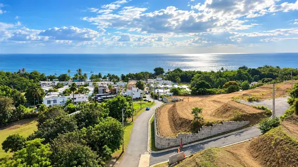ENSENADA, Rincon, PR 00677