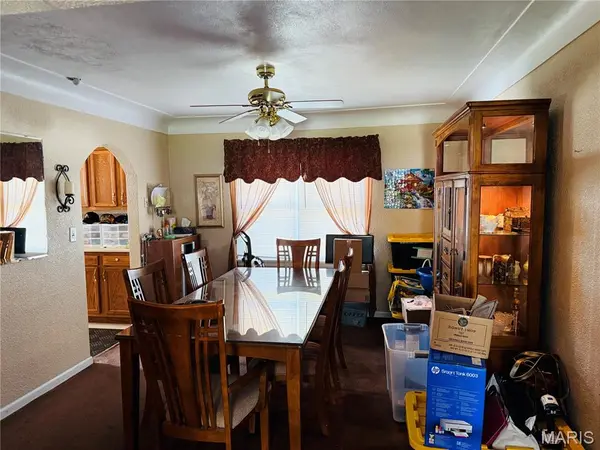 6 Orlando PL, Fairview Heights, IL 62208