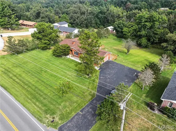 2023 Highway B, Perryville, MO 63775