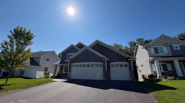 5590 Upper 179th ST W, Lakeville, MN 55044