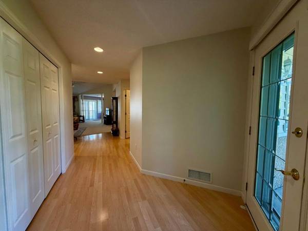 13040 Evergreen DR, Lindstrom, MN 55045