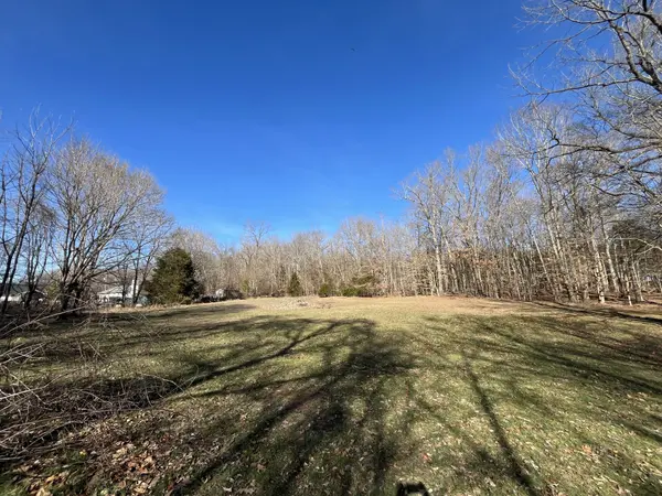 4061 Sawmill Rd, Woodlawn, TN 37191