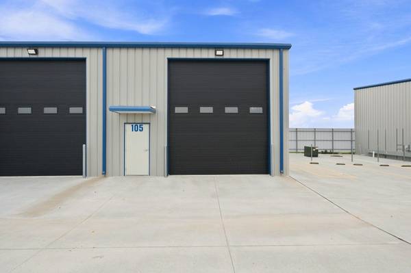 4659 S Rock Rd, Derby, KS 67037-9406