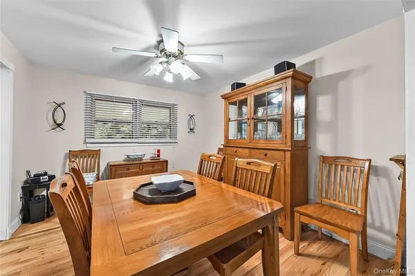 96 Lake Nanuet, Nanuet, NY 10954