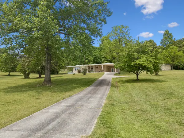 1484 Blythe Ferry Road #B, Dayton, TN 37321