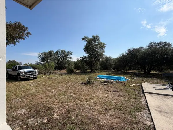 879 Lonesome TRL, Driftwood, TX 78619