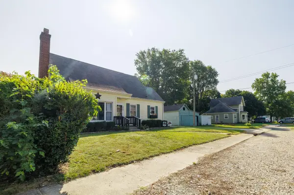 405 N 2nd ST, Kentland, IN 47951