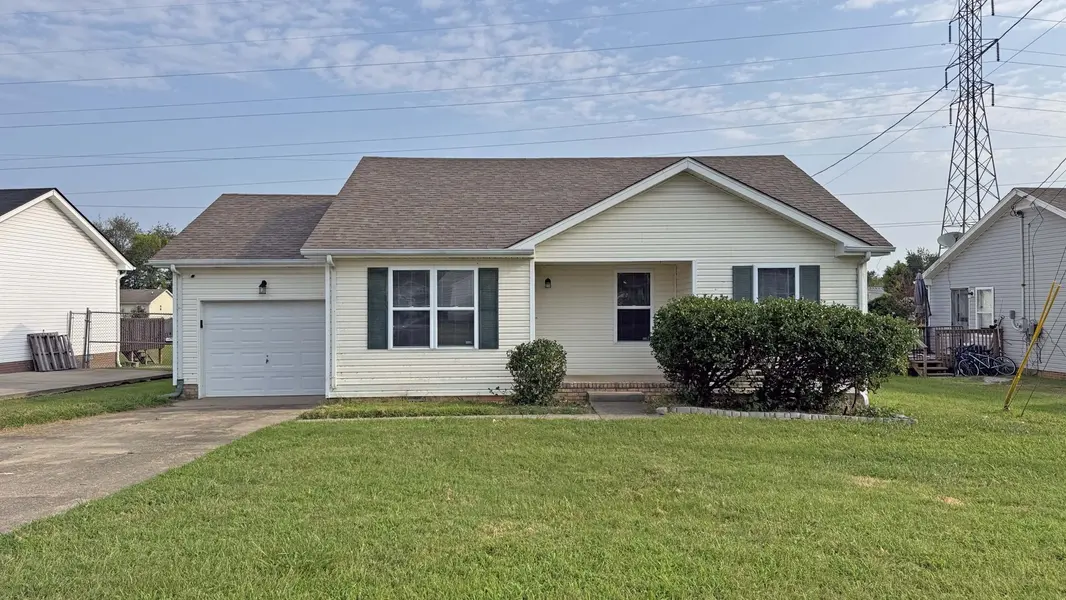 1957 Timberline Cir, Oak Grove, KY 42262