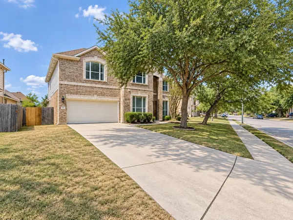 17002 Brewer Blackbird DR, Pflugerville, TX 78660