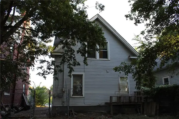 1044 Barnett AVE, Kansas City, KS 66102