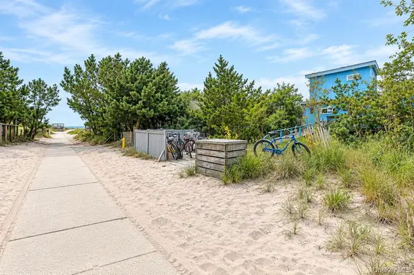 27 Champlain ST, Ocean Bay Park, NY 11770