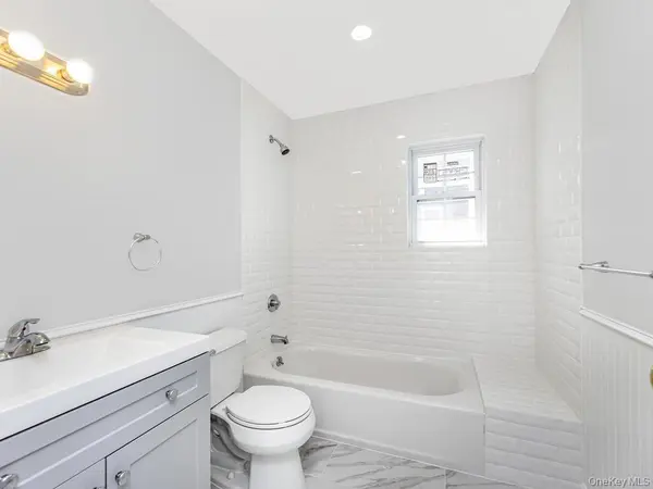47 Lincoln TER, Yonkers, NY 10701