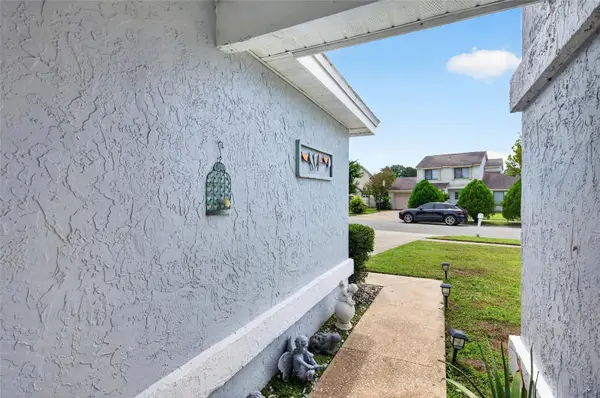 7825 SAPPHIRE LN, Orlando, FL 32822