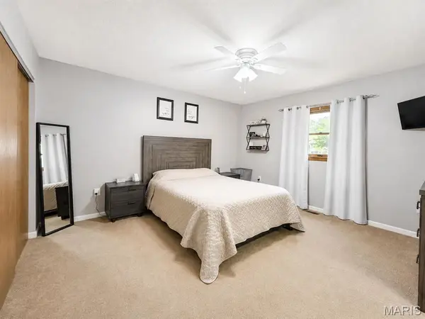 403 Leisure ST, New Baden, IL 62265