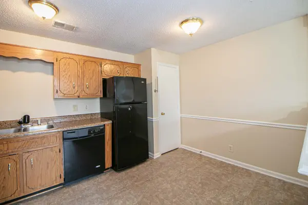 378 Jack Miller Blvd #G, Clarksville, TN 37042
