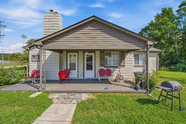121 Walker St, Sparta, TN 38583