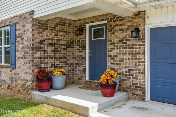 1326 Raulston Rd, Maryville, TN 37803