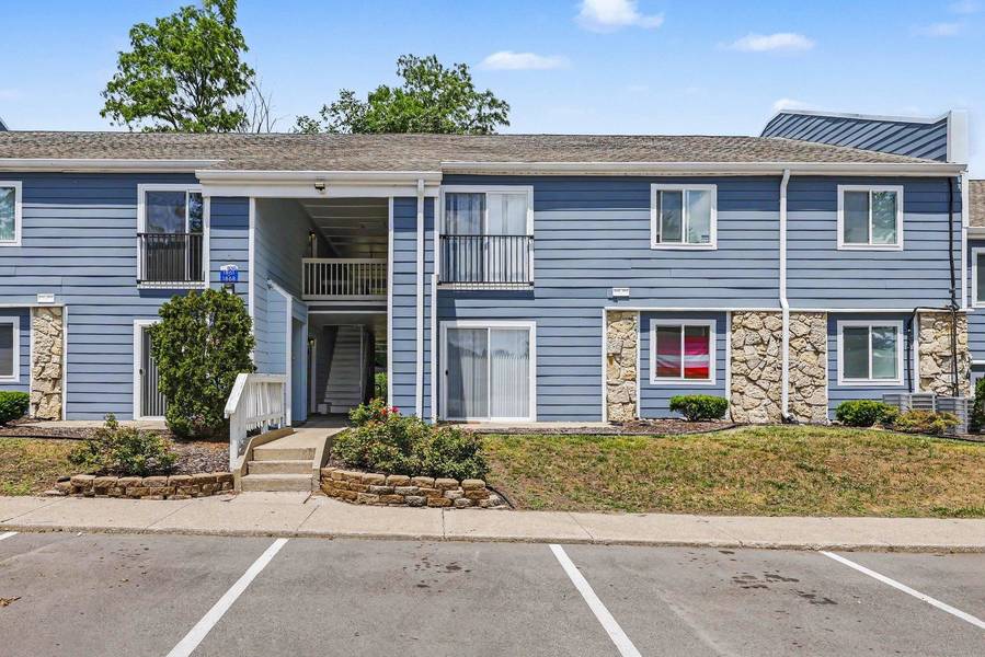 1801 Irish Way #1851 ***, South Bend, IN 46637