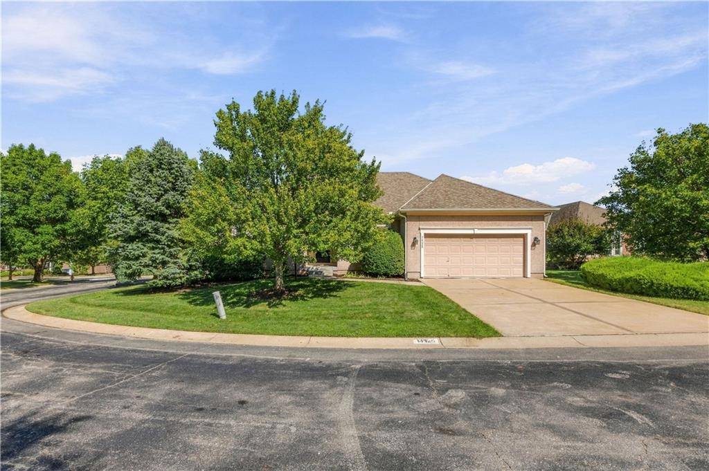 14325 Manor CT, Leawood, KS 66224