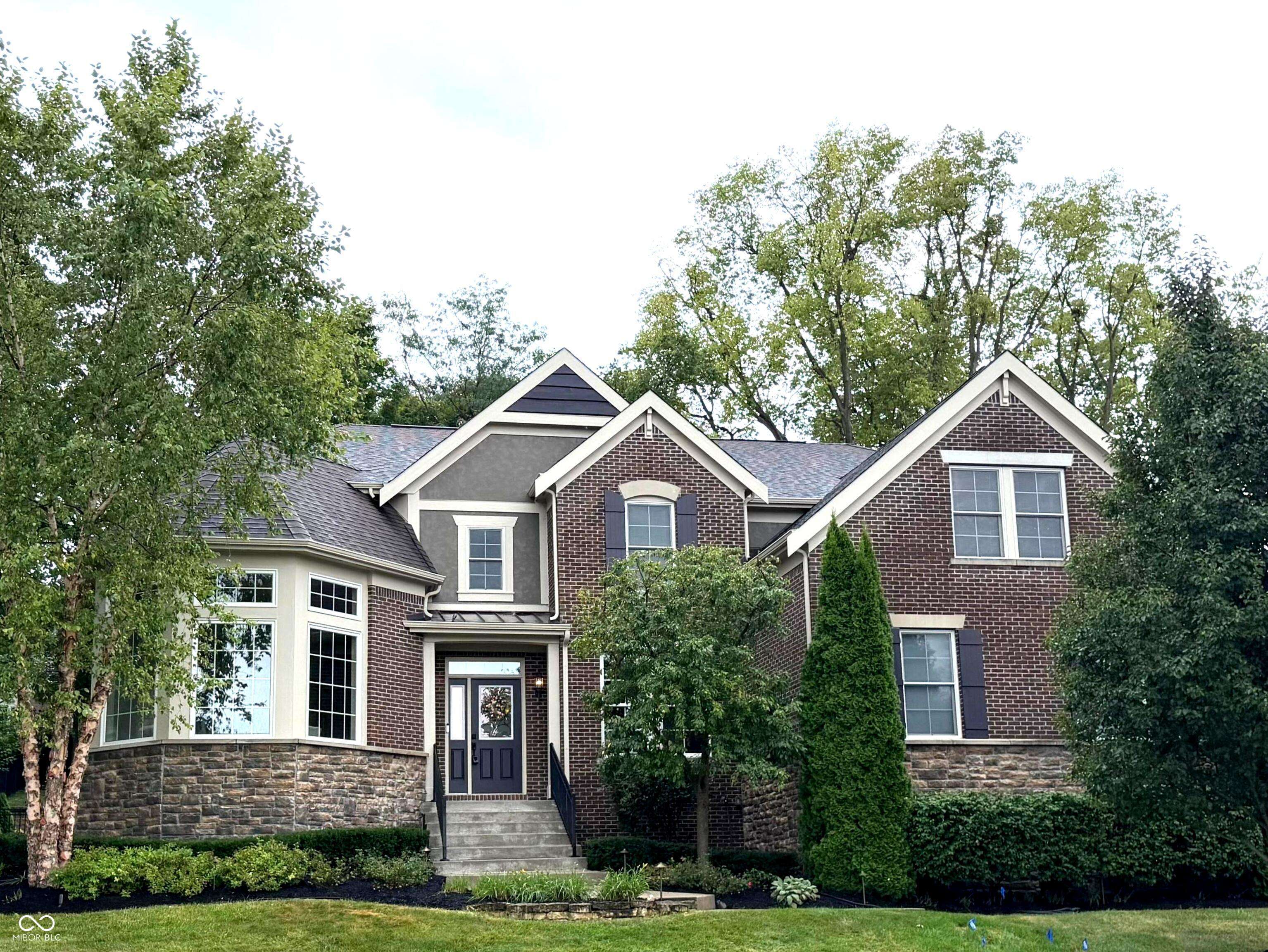 10529 Geist View DR, Fishers, IN 46055