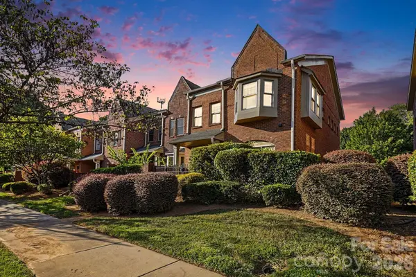 4670 Dabney Vigor DR, Charlotte, NC 28209