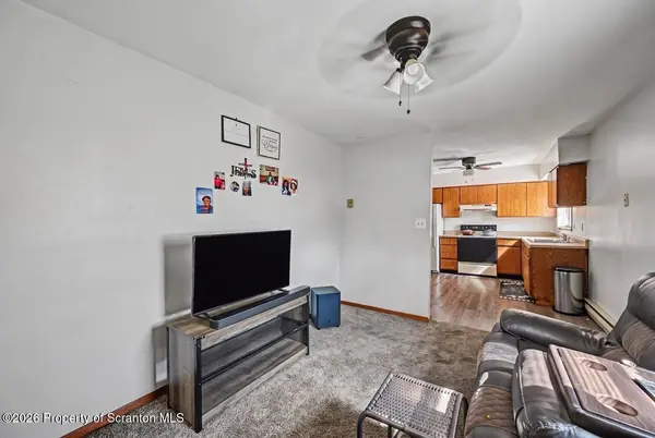 206-208 Union ST, Taylor, PA 18517