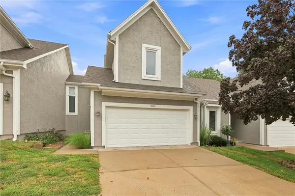 13644 W 58 TER, Shawnee, KS 66216