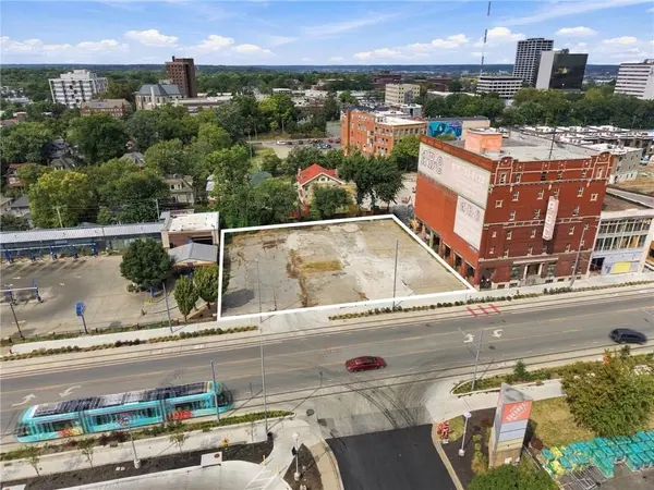 3260 Main ST, Kansas City, MO 64111