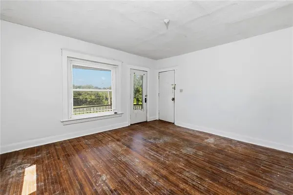 305 Bellefontaine AVE, Kansas City, MO 64124