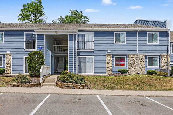 1801 Irish Way #1851 ***, South Bend, IN 46637