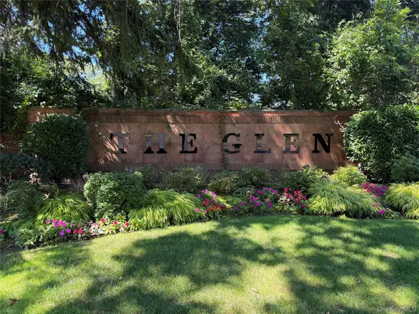 7 Sagaponack CT, Ridge, NY 11961