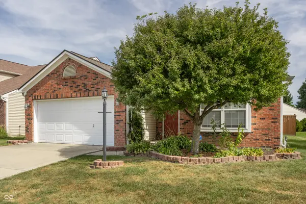 12476 Deerview DR, Noblesville, IN 46060