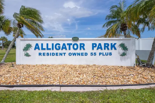 176 W MANATEE LOOP, Punta Gorda, FL 33950