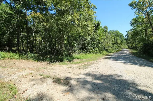 000 Coldwater Creek RD, Womack, MO 63645