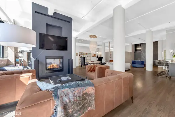 1000 W Washington BLVD #202, Chicago, IL 60607