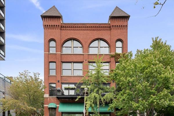 368 W Huron ST #4S, Chicago, IL 60654