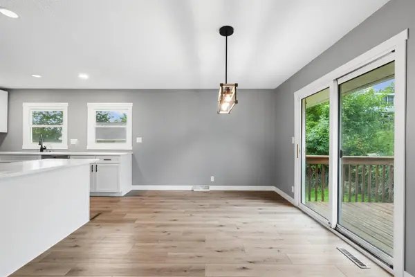 217 Chatham RD, Cedar Rapids, IA 52402