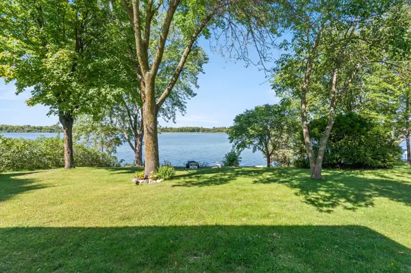 1019 Riverview DR, Little Falls, MN 56345