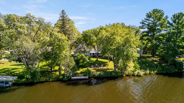 1019 Riverview DR, Little Falls, MN 56345