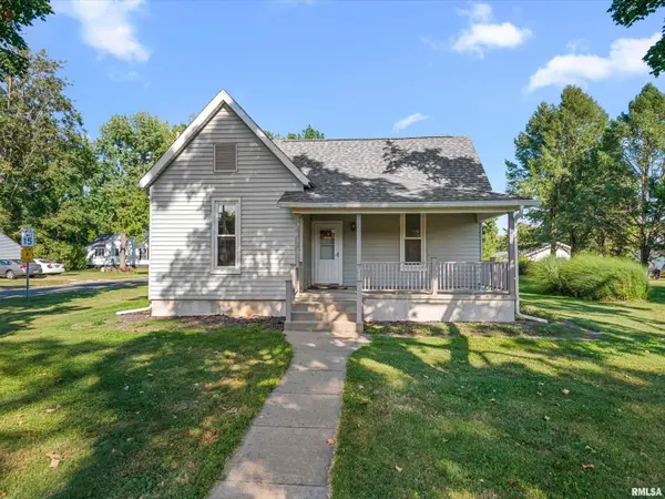406 N MAIN ST, Loami, IL 62661